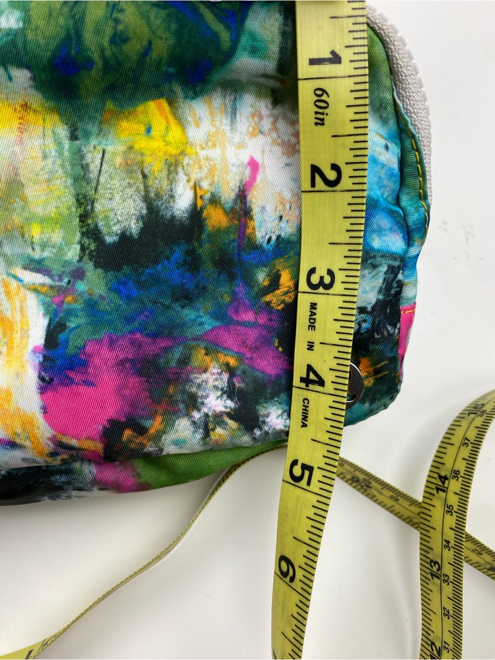 Lululemon Everywhere Belt Bag No Limits White Multicolor Tie Dye - Picture 7 of 9